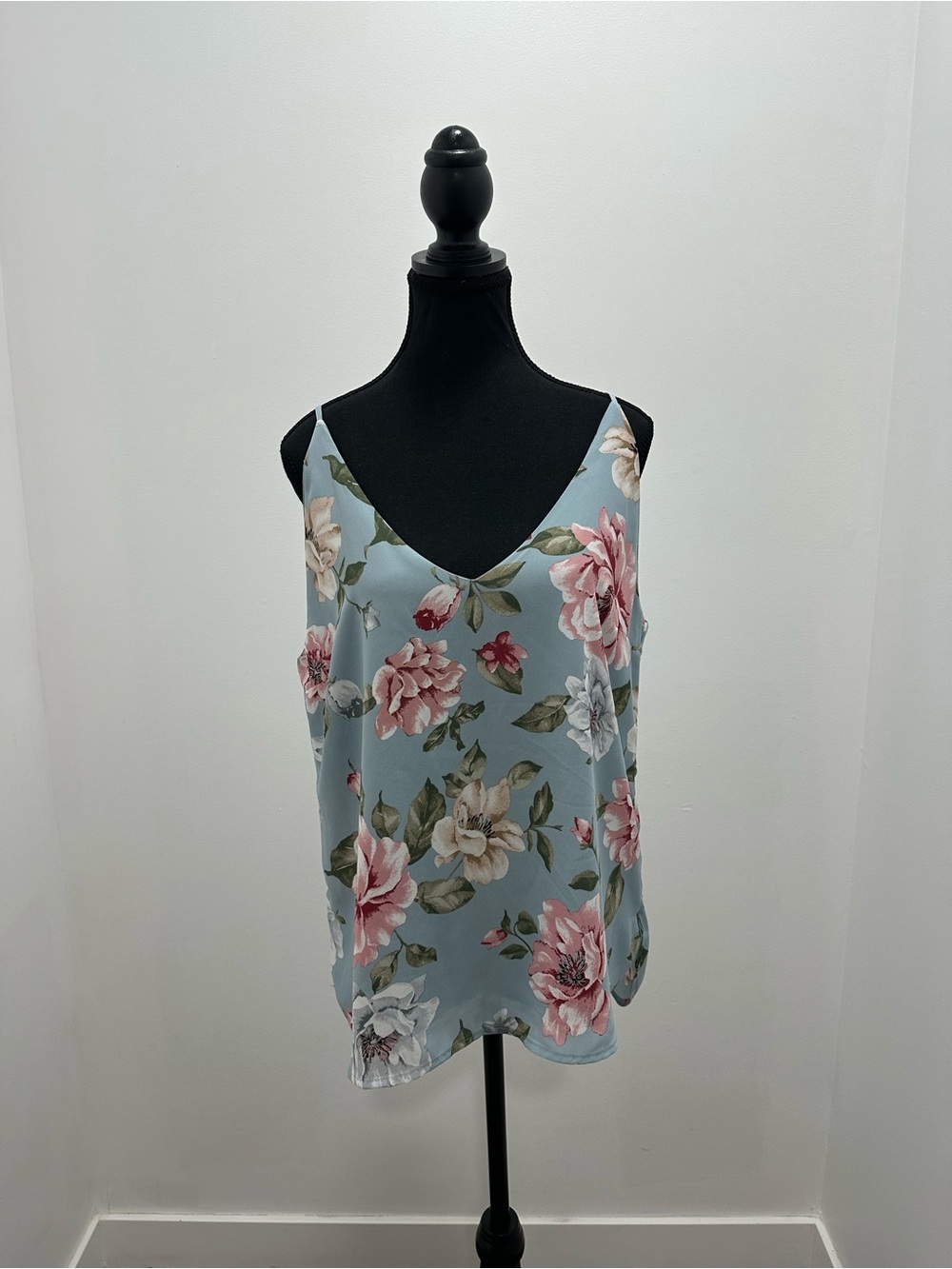 Floral V-Neck Camisole in Light Blue
